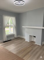 132 Wroe Ave in Dayton, OH - Building Photo