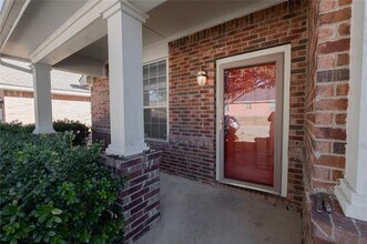 617 Chalk Knoll Rd in Fort Worth, TX - Building Photo - Building Photo