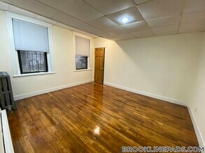 364 Riverway in Boston, MA - Building Photo - Building Photo