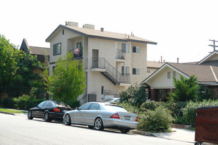 714 Orange Grove Ave Apartments