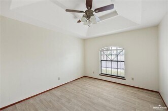 2000 Circle Dr in Mission, TX - Building Photo - Building Photo
