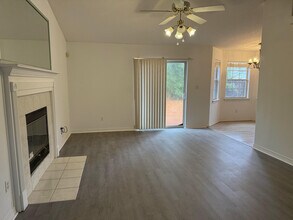 2678 Hidden Estates Cir in Navarre, FL - Building Photo - Building Photo