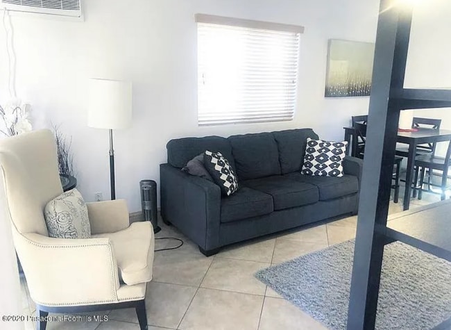 748 N La Jolla Ave in West Hollywood, CA - Building Photo - Building Photo