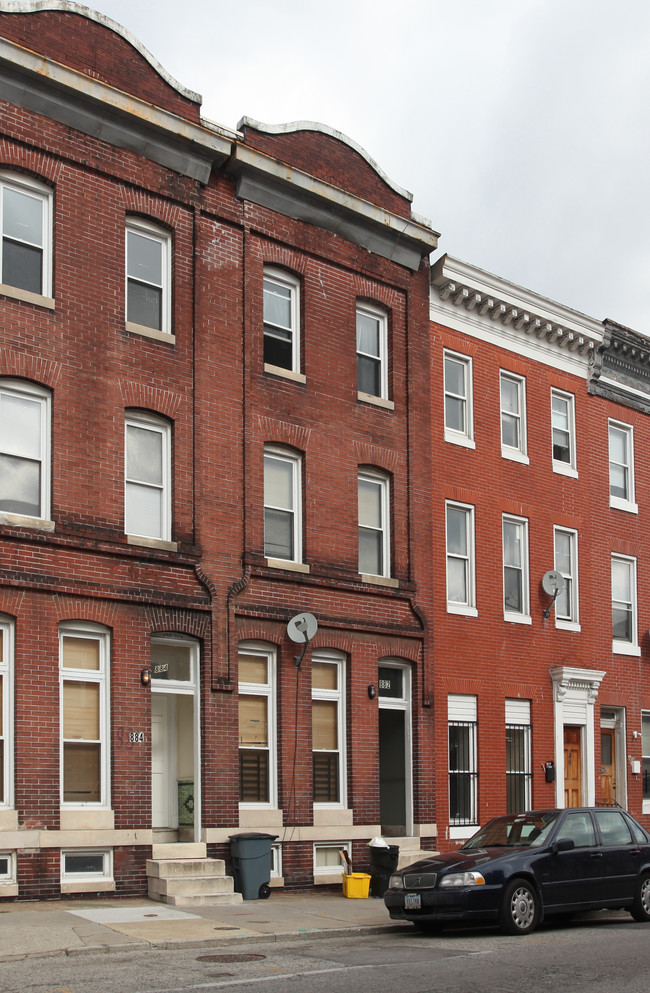 882 W Lombard St in Baltimore, MD - Foto de edificio - Building Photo