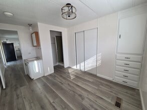 3601 E Wyoming Ave in Las Vegas, NV - Building Photo - Building Photo