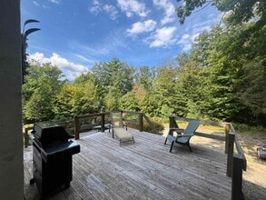 64 Quarry Ln in Conway, NH - Building Photo - Building Photo