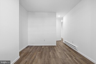 938 N 66th St in Philadelphia, PA - Building Photo - Building Photo