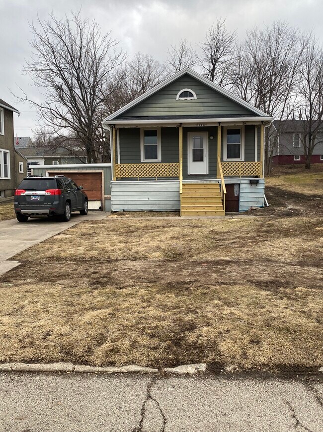 1031 4th St Rentals in La Salle, IL