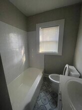 1157 N Evergreen St in Memphis, TN - Building Photo - Building Photo