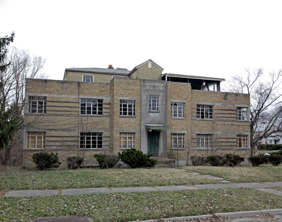 Emerson Apartments in Dayton, OH - Foto de edificio