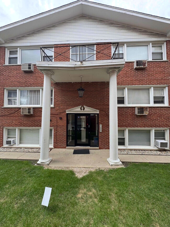property at 10105 Hartford Ct