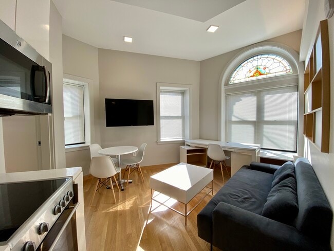 115 Mt Auburn (Furnished & Unfurnished Units)