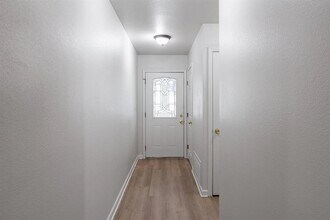 8408 Staunton Dr in Austin, TX - Building Photo - Building Photo