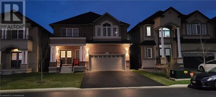 88 Bellroyal Cres in Hamilton, ON - Building Photo - Building Photo