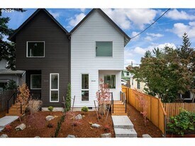 3540 SE 67th Ave in Portland, OR - Building Photo