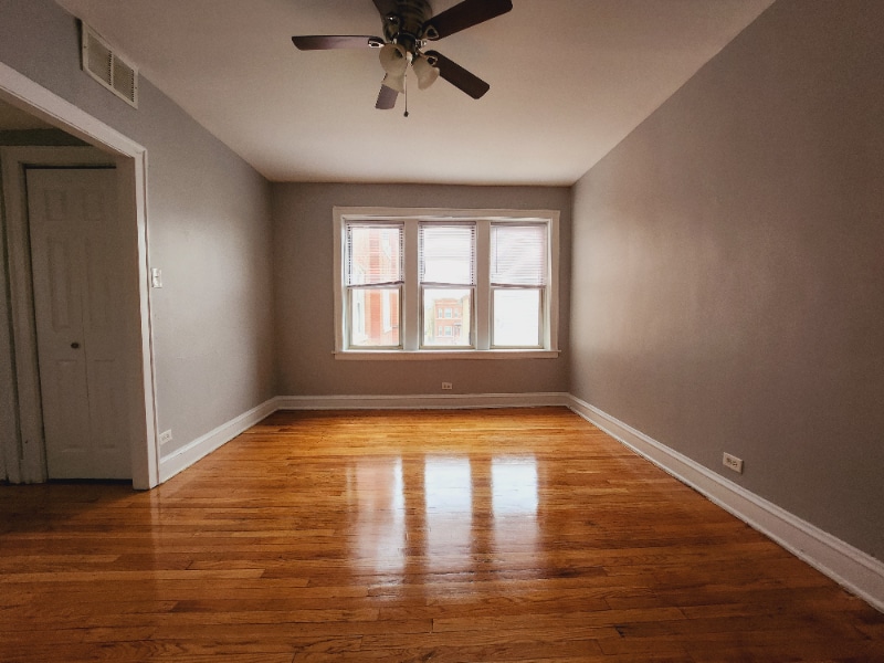 3723 W Grand Ave in Chicago, IL - Building Photo