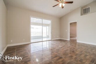 3121 Millstone Ave in Deltona, FL - Building Photo - Building Photo