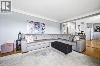 94 Irene Ave in Hamilton, ON - Building Photo - Building Photo