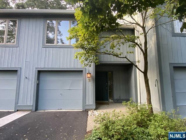 2 Daryl Ct in Glen Rock, NJ - Building Photo - Building Photo