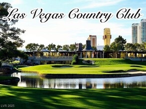 2963 Pinehurst Dr in Las Vegas, NV - Building Photo - Building Photo