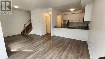 9450 The Gore Rd in Brampton, ON - Building Photo