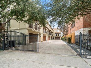 420 Lovett Blvd in Houston, TX - Building Photo - Building Photo