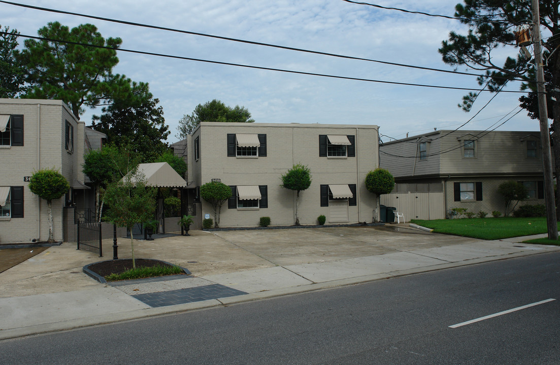 3420 Transcontinental Dr in Metairie, LA - Building Photo