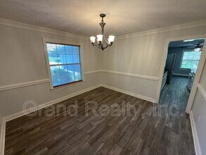 5212 Jim Dandy Ln in Pace, FL - Foto de edificio - Building Photo