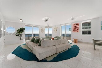 5801 Collins Ave in Miami Beach, FL - Building Photo - Building Photo