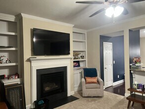 222 Duck Mill Cir in Cary, NC - Building Photo - Building Photo