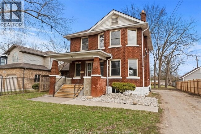 4014 Howard Ave in Windsor, ON - Building Photo - Building Photo
