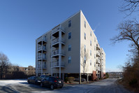 Fore River Place Apartments in Quincy, MA - Building Photo - Building Photo