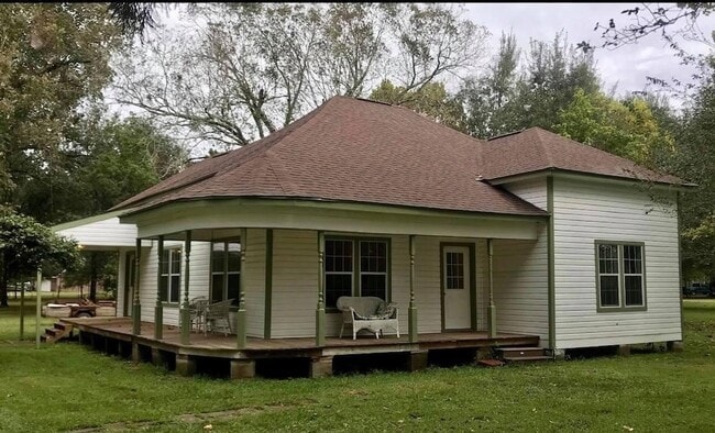 506 County Rd 2212 in Cleveland, TX - Building Photo - Building Photo