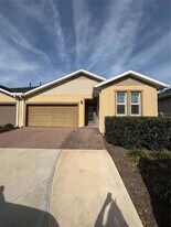 5235 NW 33rd Pl in Ocala, FL - Building Photo