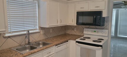 22447 Wetherburn Ln in Katy, TX - Foto de edificio - Building Photo