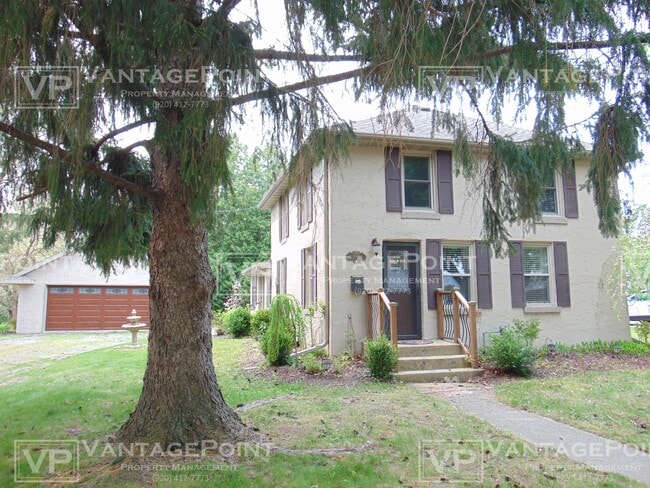 property at 1429 Dousman St