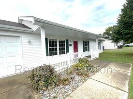 1806 Bridge in Marion, IL - Building Photo
