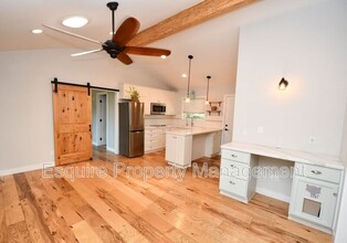 4290 Aspen Ln in Somis, CA - Building Photo - Building Photo