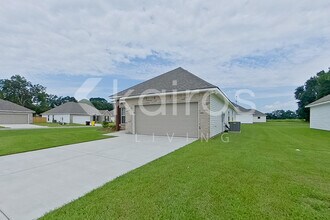 101 Rainfall Ln in Carencro, LA - Building Photo - Building Photo