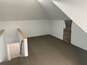 303 Summit Ave, Unit 1 in Boston, MA - Building Photo - Building Photo