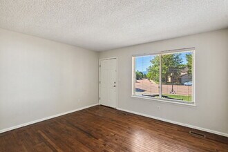 6067 Wisteria Dr in Colorado Springs, CO - Building Photo - Building Photo