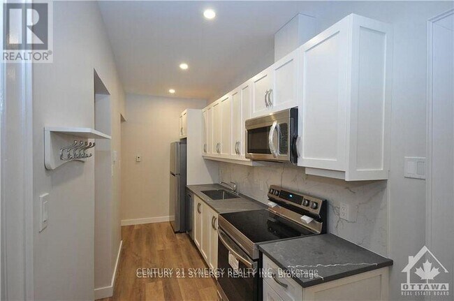 458 MacLaren St in Ottawa, ON - Building Photo - Building Photo