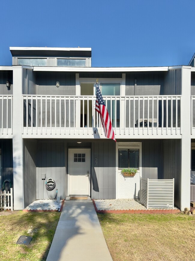 27 Court Dr in Destin, FL - Building Photo - Building Photo