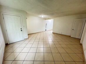 314 W Providencia Ave in Burbank, CA - Building Photo - Building Photo