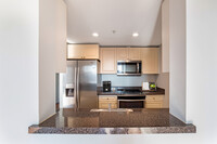 28 Ash St, Unit 803 in Boston, MA - Building Photo - Building Photo