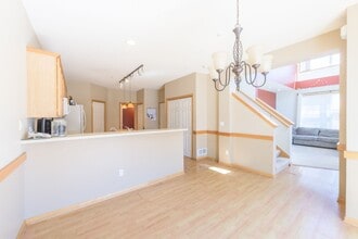 13710 54th Ave N in Minneapolis, MN - Building Photo - Building Photo