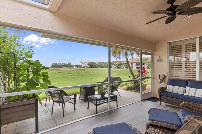 property at 1401 Mahogany Pl