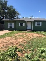 2313 NW 15th Ave in Amarillo, TX - Building Photo