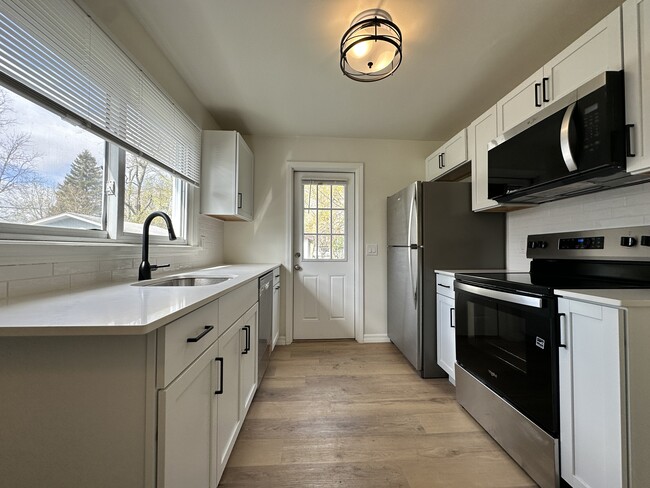 307 S 5th Ave in Walworth, WI - Building Photo - Building Photo