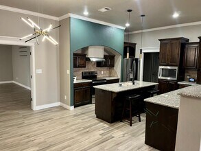 5211 Jarvis St in Lubbock, TX - Building Photo - Building Photo
